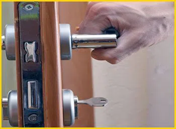 Metro Locksmith Services Paterson, NJ 973-891-3140 - 7-lock-installation